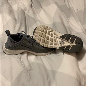 Air Huarache by Nike